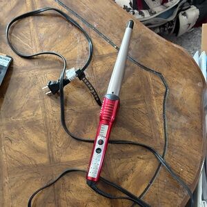 Red and Silver Hair Curling Wand